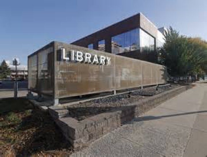 Are Fargo libraries open?