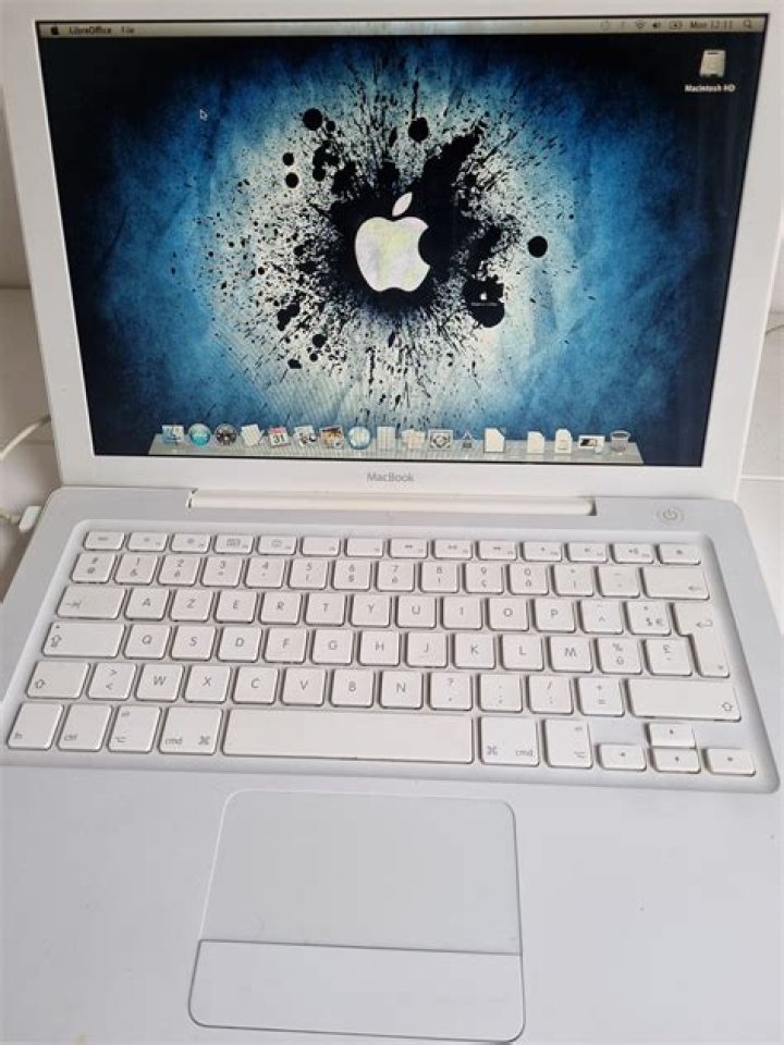 Can a 2006 MacBook be upgraded?
