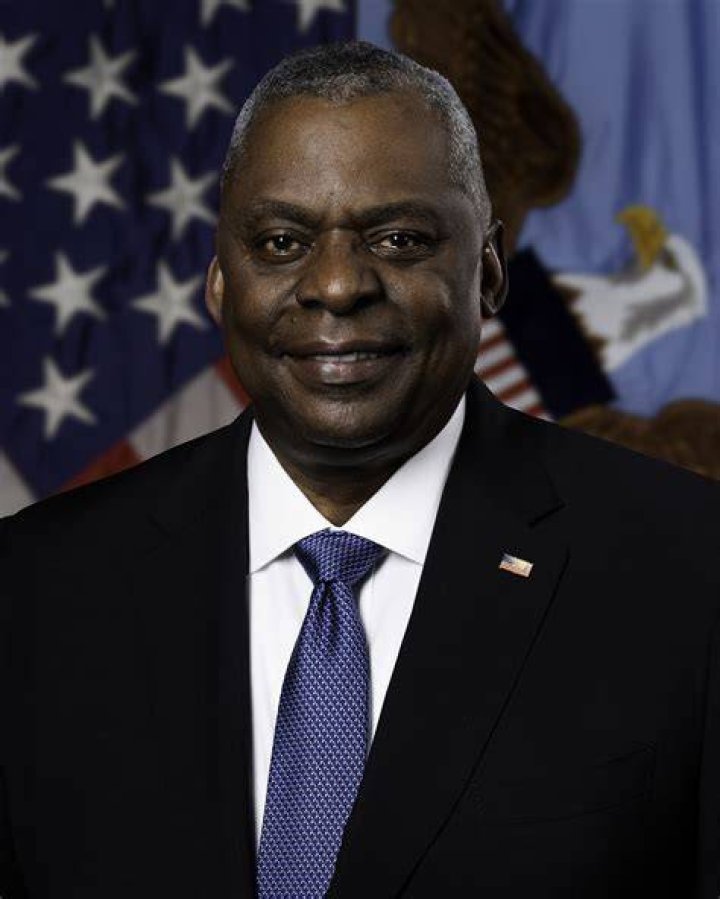 Can you email the secretary of defense?