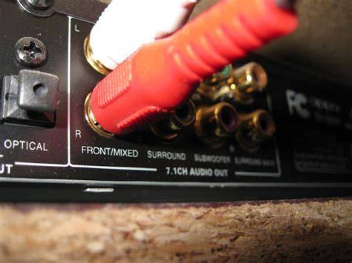 Can you get stereo sound from one speaker?