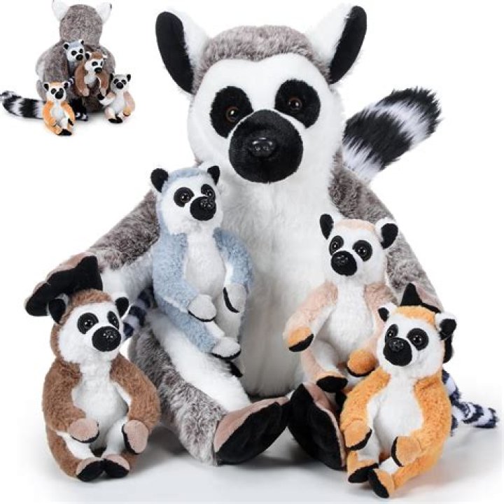 Can you have a lemur as a pet in the UK?