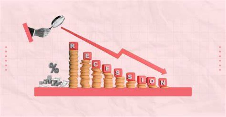 Do retail sales increase in a recession?