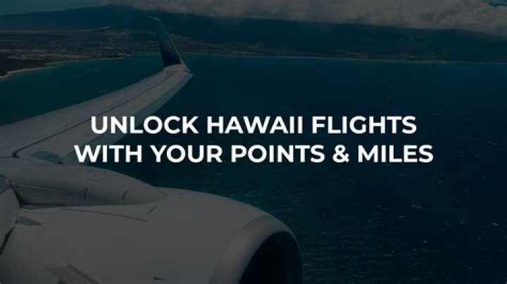 Do United flights to Hawaii serve food?