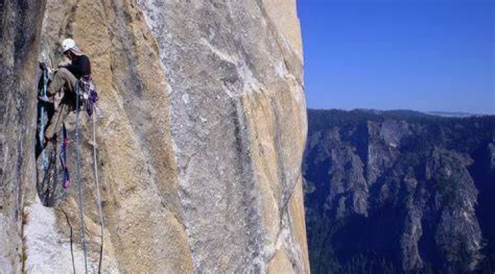 Has anyone died trying to climb El Capitan?