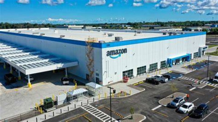 How big is Amazon warehouse in San Bernardino?