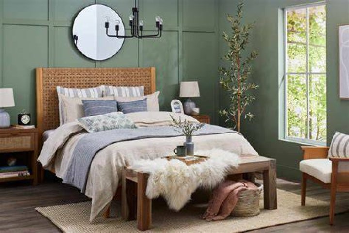 How can I decorate my small bedroom?