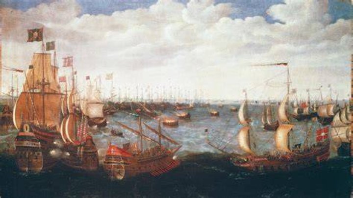 How did ancient ships fought at sea?