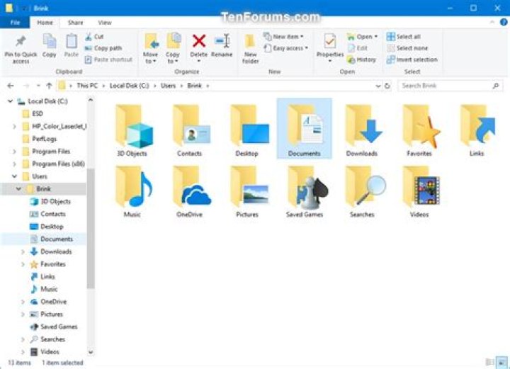 How do I change the default folder icon in Windows 7?