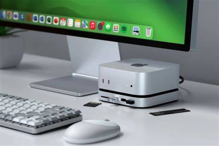 How do I connect Pico to my Mac?