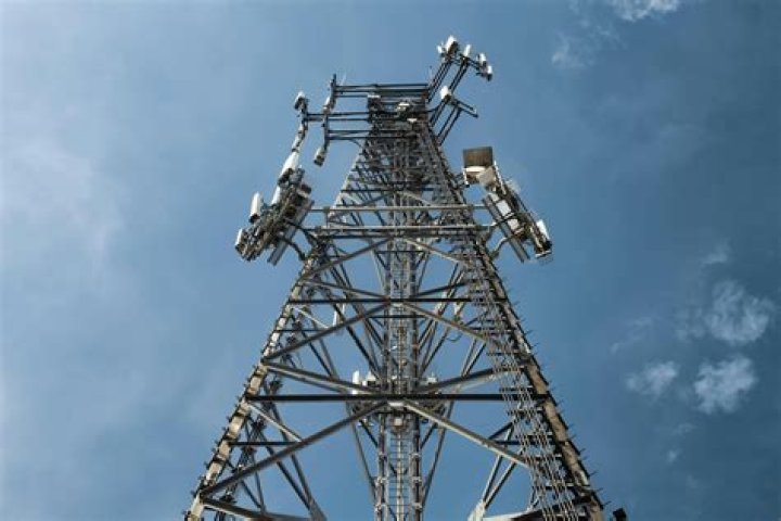 How do I connect to Hilton WiFi?