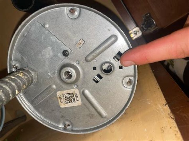 How do I reset my dropcam?