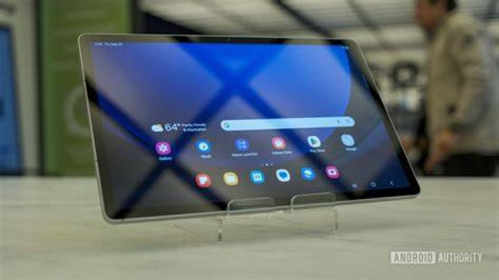 How do I turn on 3G on my Samsung tablet?