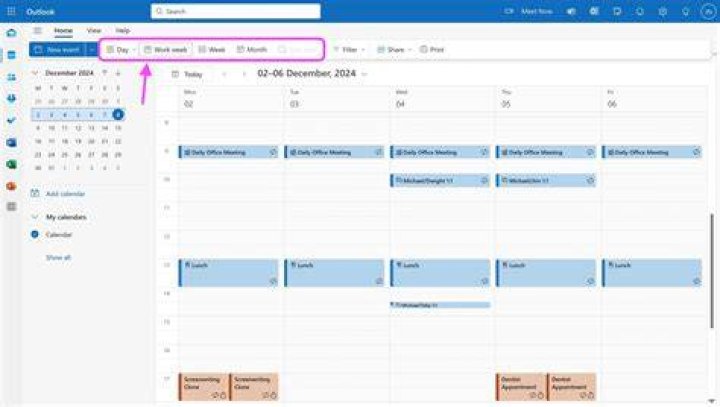 How do I use Outlook online calendar?