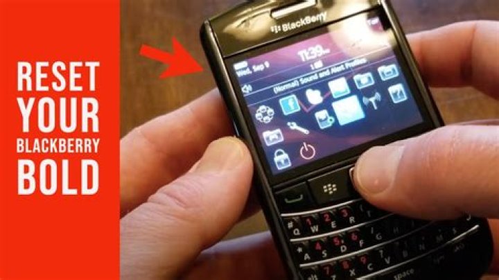 How do you wipe a BlackBerry Bold?