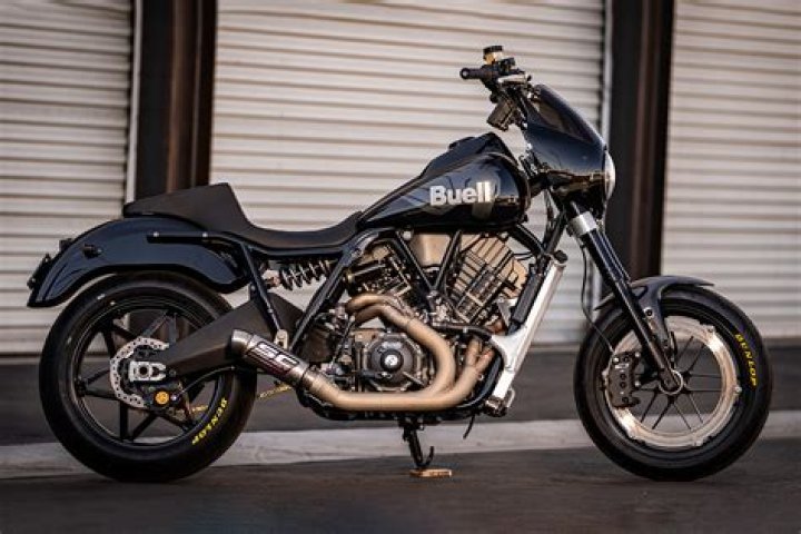 How fast is the Buell Lightning?