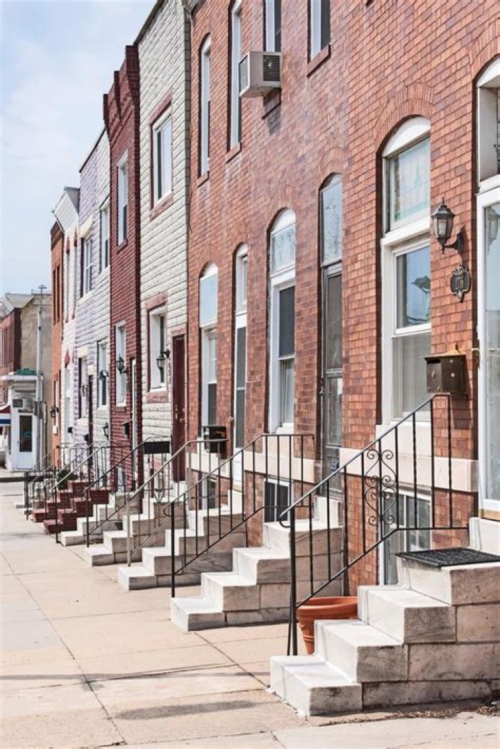 How many row house locations are there?