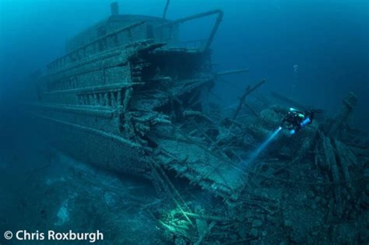 How many shipwrecks have been in Lake Michigan?