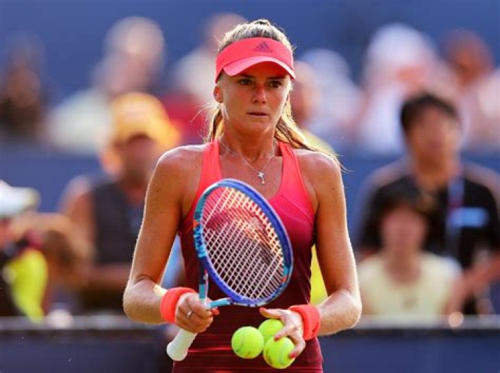 How old is danieldaniela Hantuchova?