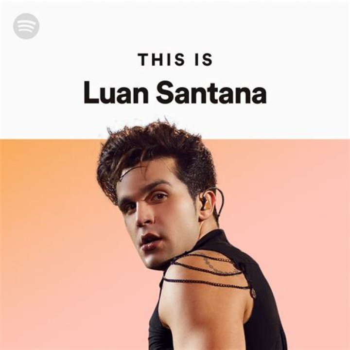 How old is Luan Santana?