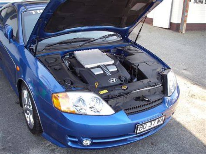 Is a 2008 Hyundai Tiburon fast?