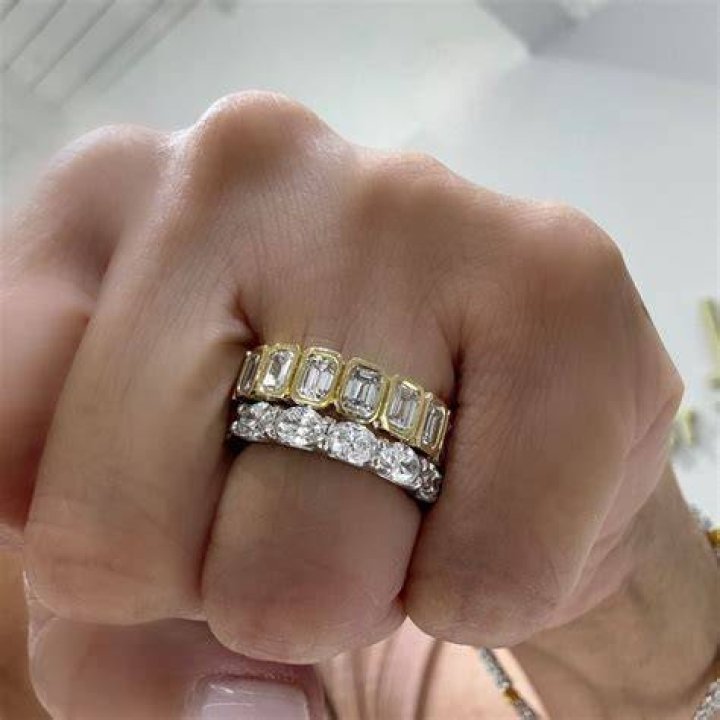 Is Don Roberto Jewelers real?
