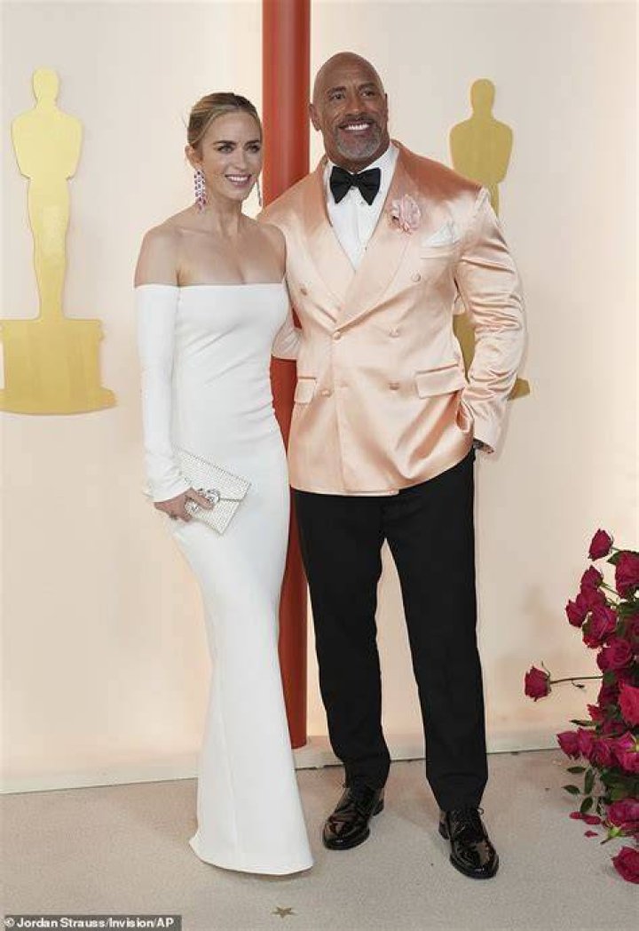 Is Emily Procter still married?