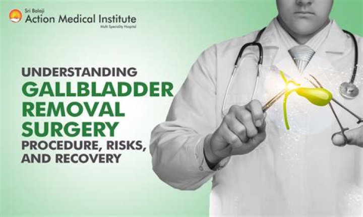 Is it normal to have surgical clips after gallbladder surgery?