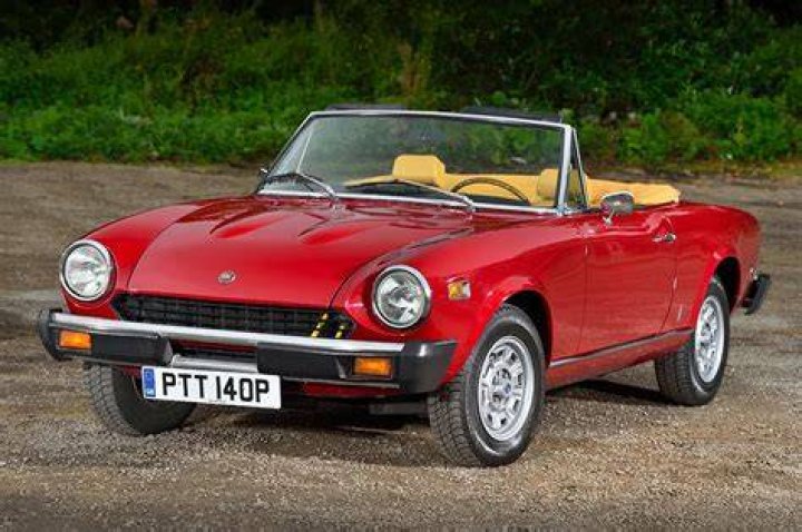 Is the Fiat 124 better than a Miata?