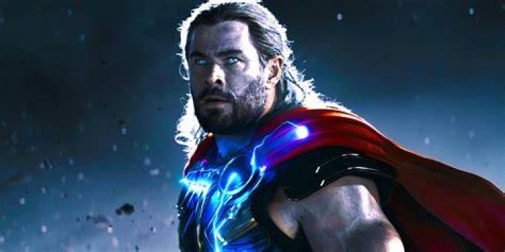 Is Thor related to Zeus in Marvel?