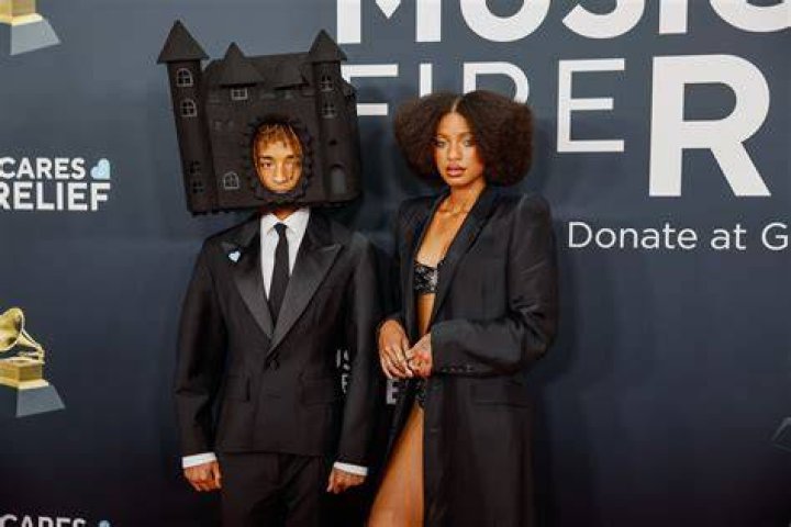 Is Willow Smith rich?