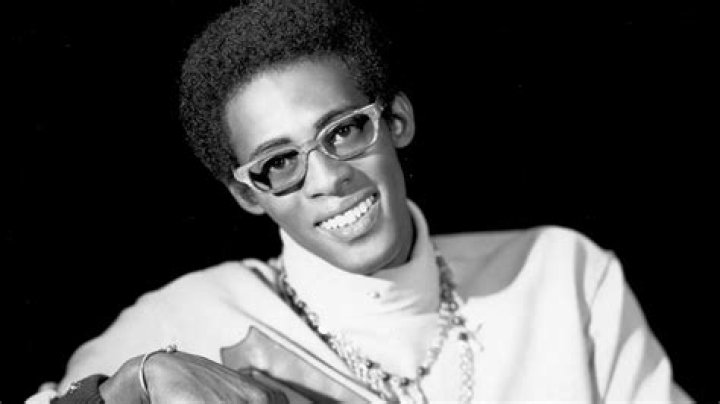 Was David Ruffin sold to a pimp?