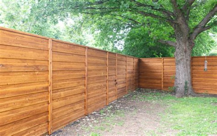 What can I make with fence boards?