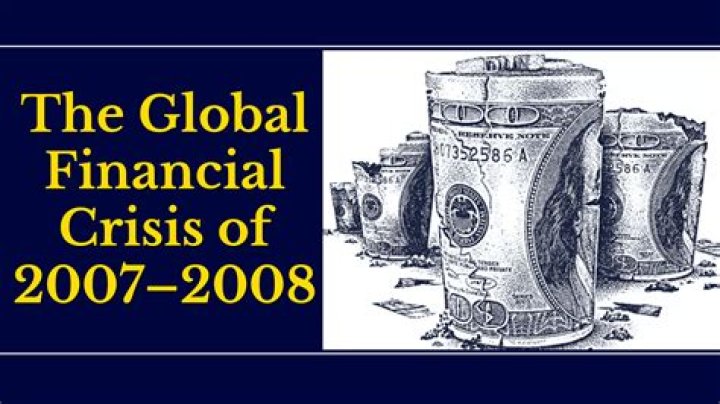 What caused the economic crisis of 2008?