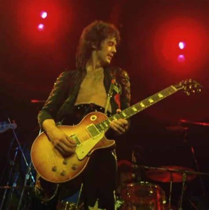 What clothes did Jimmy Page wear?