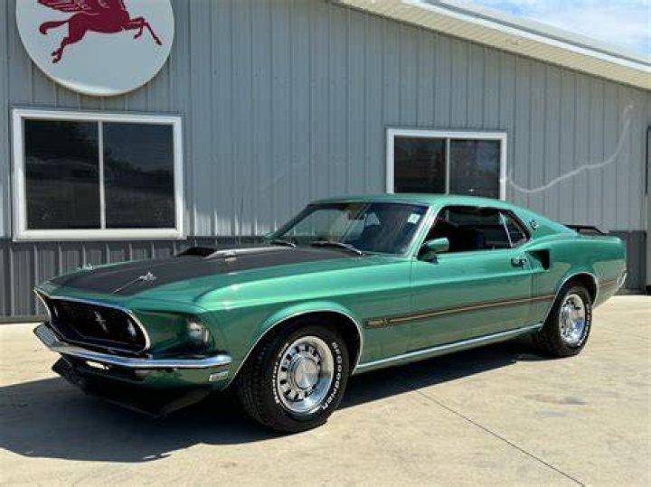 What colors were available on 1969 Mustang?
