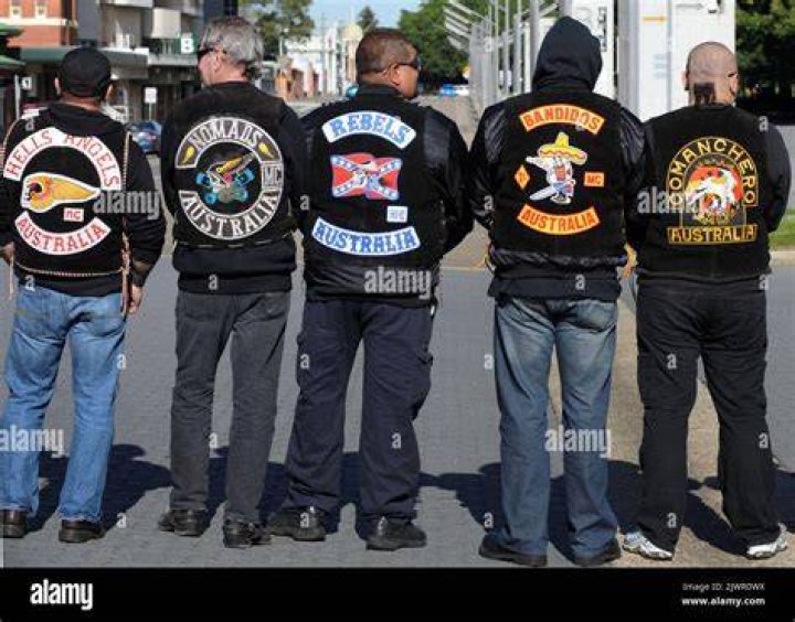 What does colors mean in a motorcycle club?