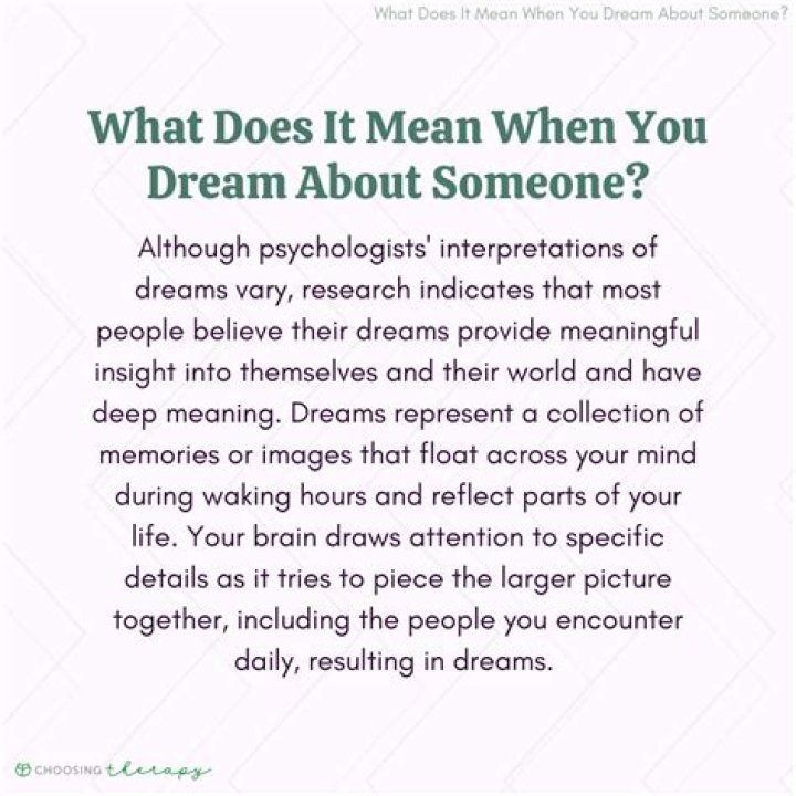 What does it mean to see water in your dreams?