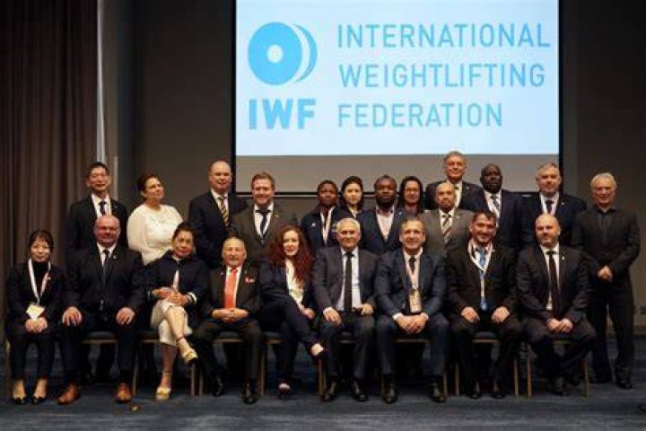 What does the international weightlifting federation do?