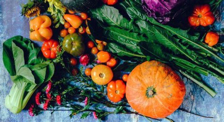 What fruits and vegetables grow in Georgia?