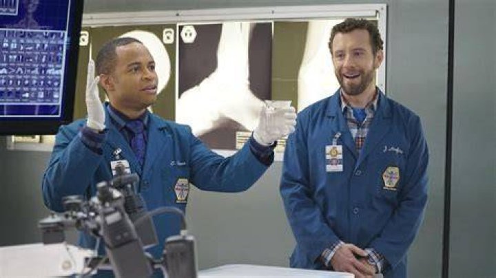 What happened to TJ Thyne in bones?