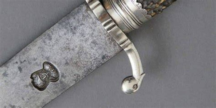 What is a Kriegsmesser?