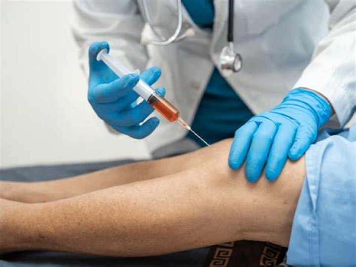 What is the best injection for knees?