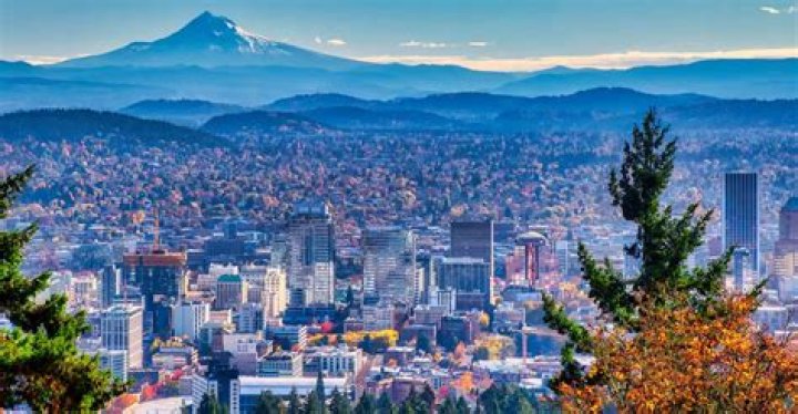 What is the population of Eugene Springfield Oregon?