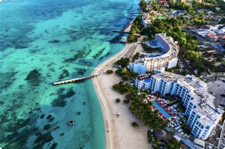 What is the prettiest place in Jamaica?