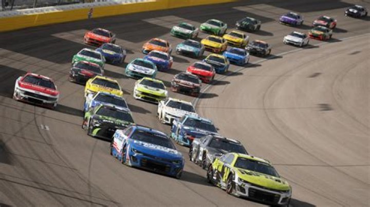 What kind of jacks does Nascar use?