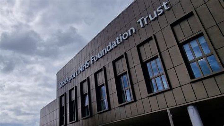What makes a NHS foundation trust?