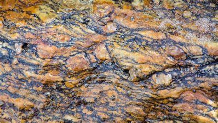 What metamorphic facies is gneiss?