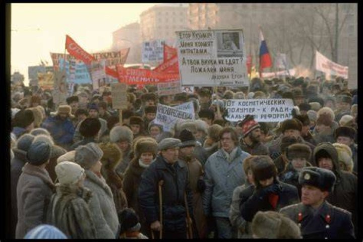 What type of economy did the Soviet Union operate under?