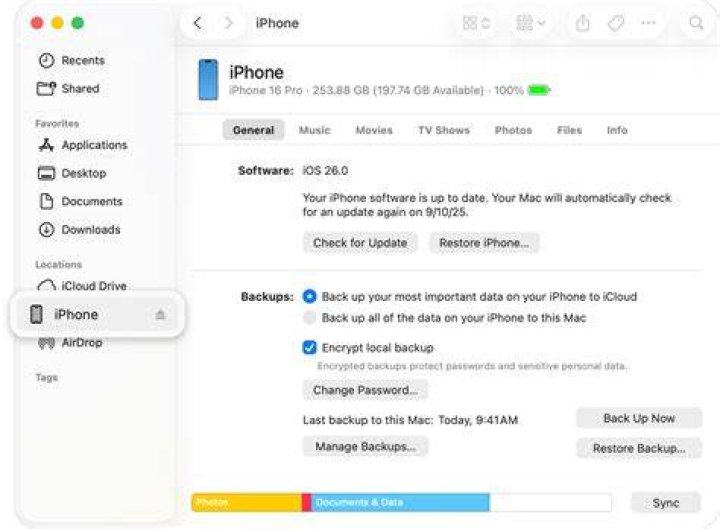What version of iTunes is required for iOS 12?