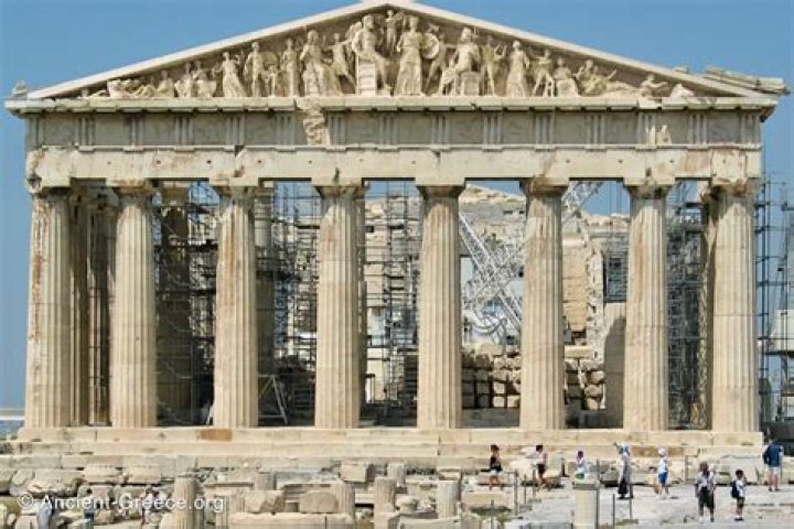 What was the purpose of the Parthenon frieze?